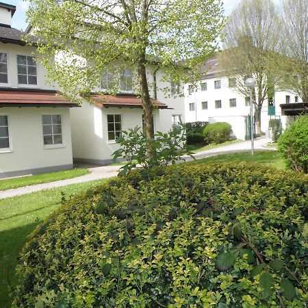 Hotel Sommerhaus Am Internats-Campus Bad Leonfelden Bagian luar foto
